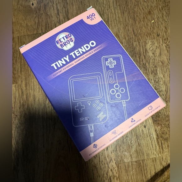 Tiny Tendo - Picture 2 of 2